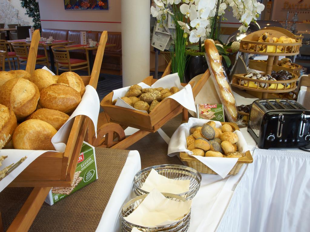 Atlanta Hotel Leipzig Grosspoesna Ngoại thất bức ảnh