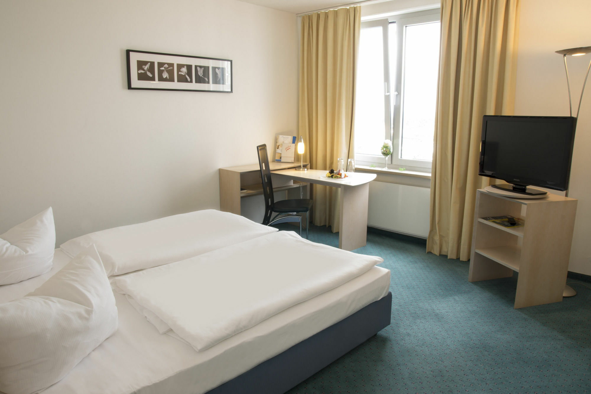 Atlanta Hotel Leipzig Grosspoesna Ngoại thất bức ảnh